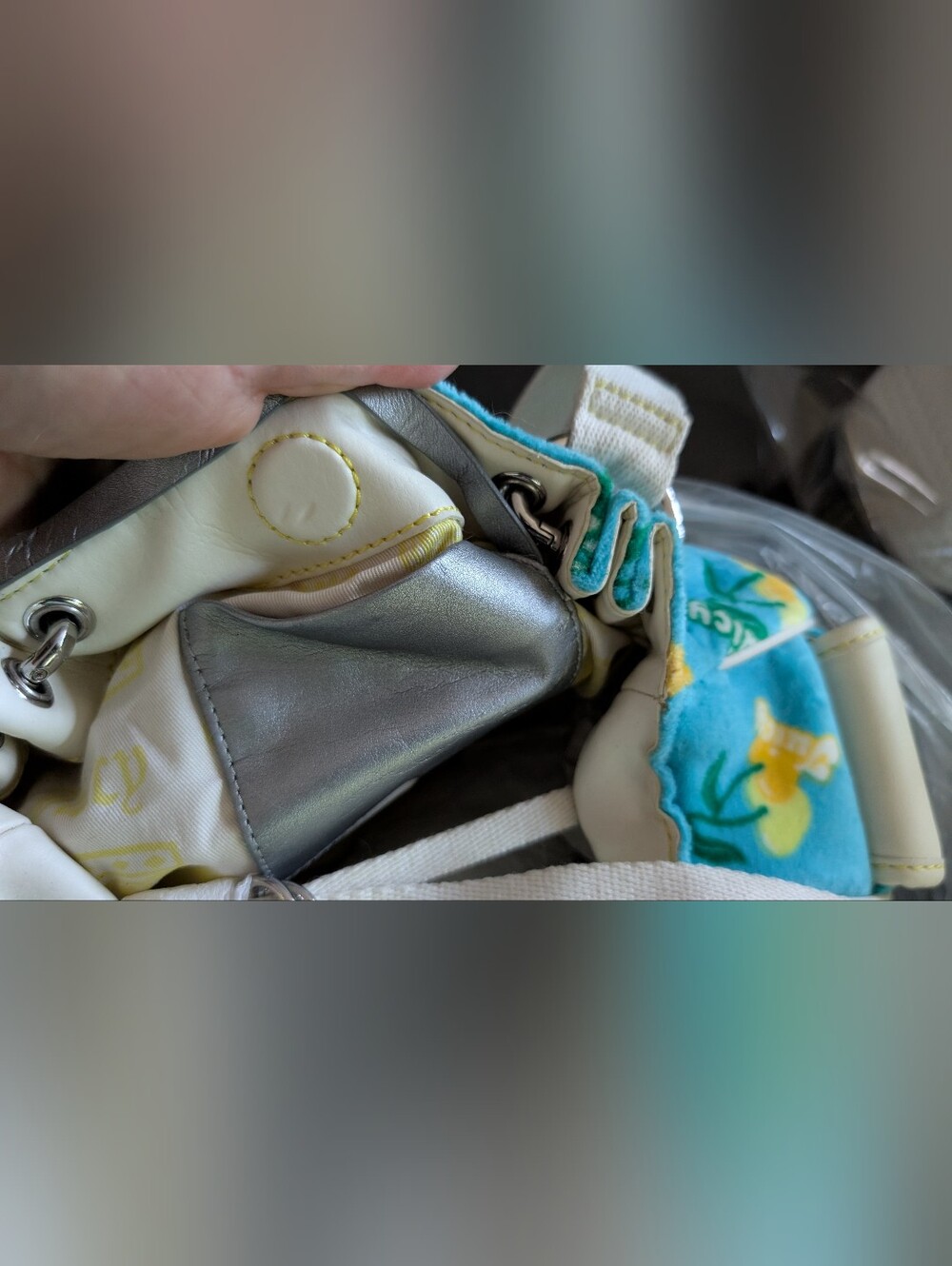 RARE, VINTAGE, Y2K NWT Juicy Couture BABY FLUFFY Poolside Terry Hobo/Satchel Bag - Picture 12 of 16